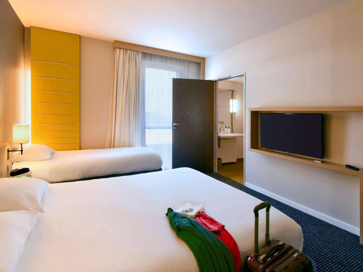 Hotel ibis Styles Nantes Reze Aéroport Esterno foto