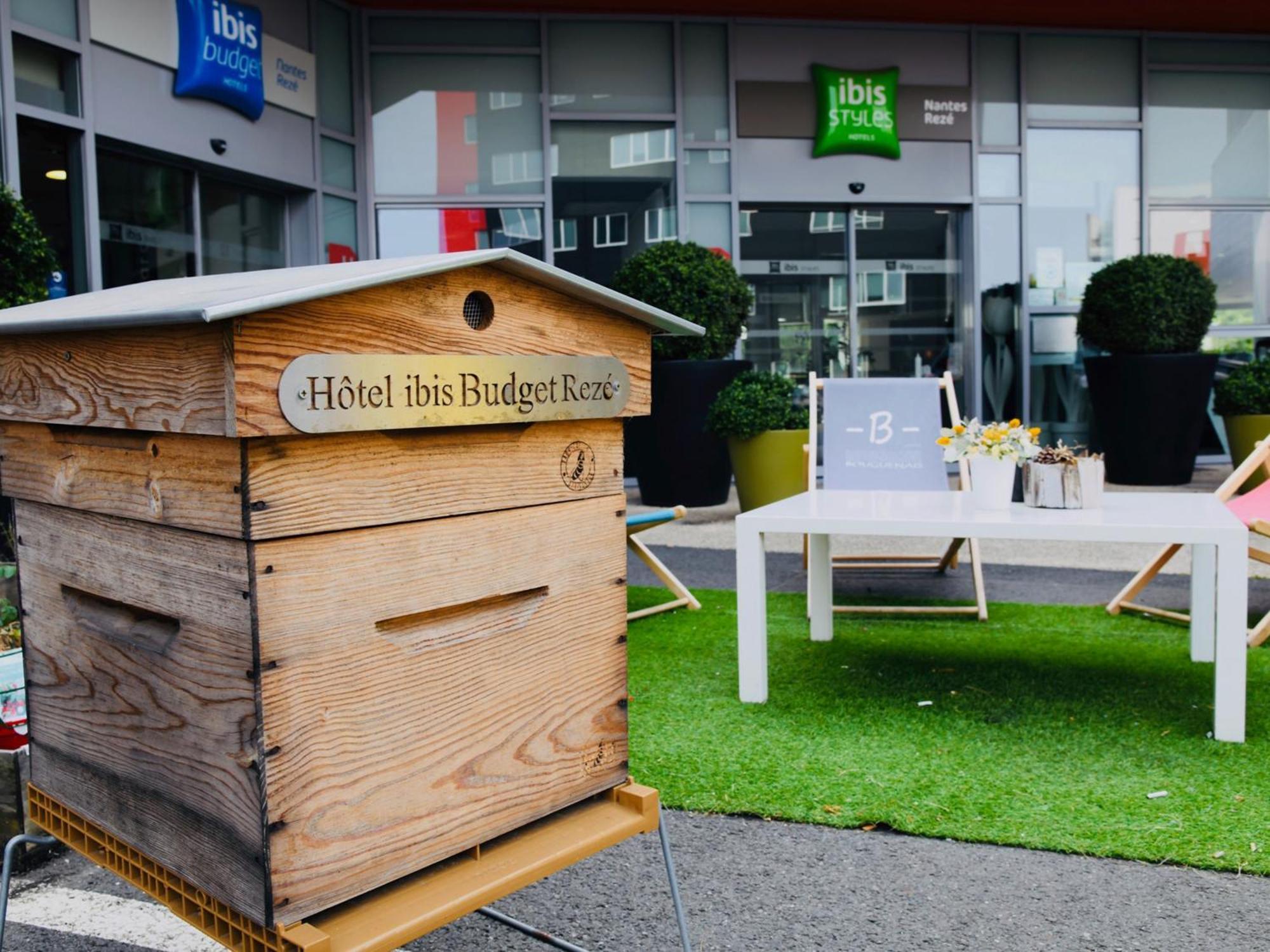 Hotel ibis Styles Nantes Reze Aéroport Esterno foto
