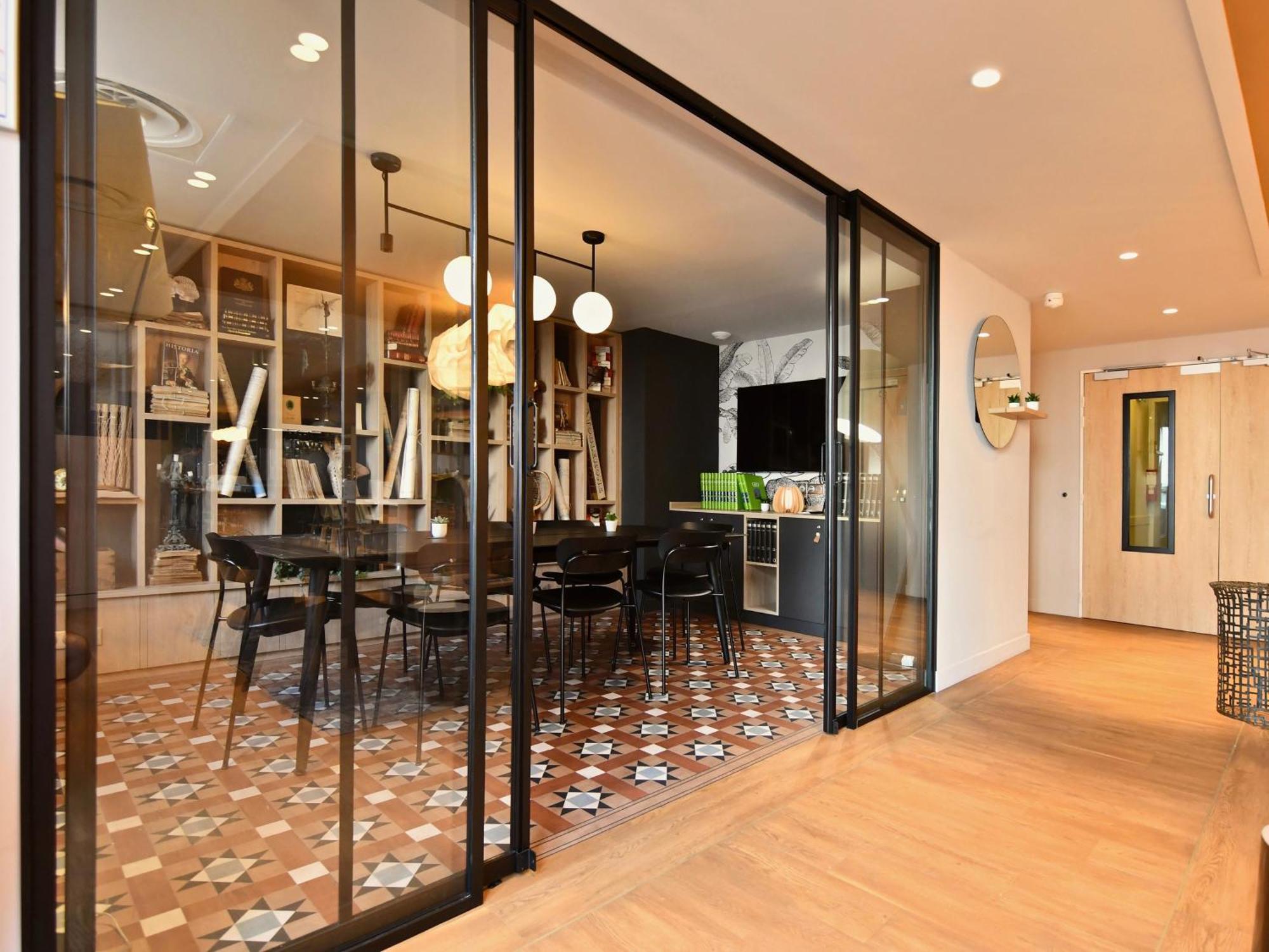 Hotel ibis Styles Nantes Reze Aéroport Esterno foto